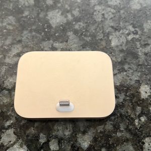 Gold Apple stand Charger